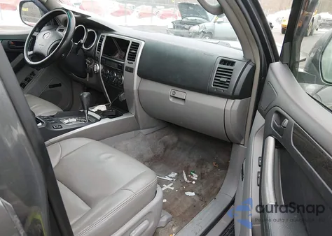 2003 Toyota 4Runner Limited V8 z USA, uszkodzony, nr VIN JTEBT17R138000763